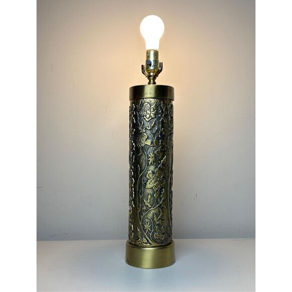 Vintage Embossed Floral Brass Lamp Artillery Shell Style - No Shade- 21in - Picture 3 of 10